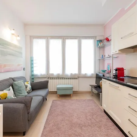 Apartamento Luxury Near Bocconi Zamenhof 7 Milán